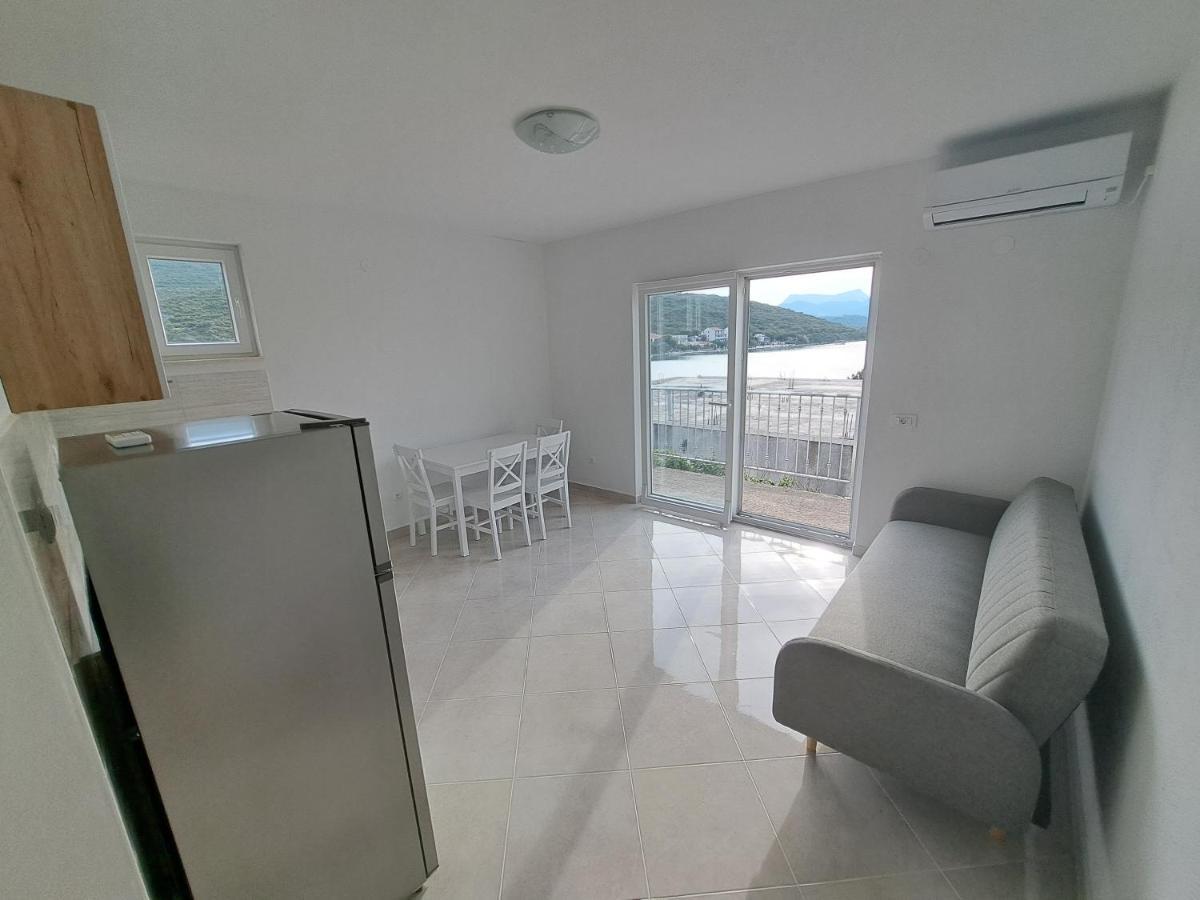 Apartments By The Sea Luka Dubrava, Peljesac - 284 Janjina Exterior photo