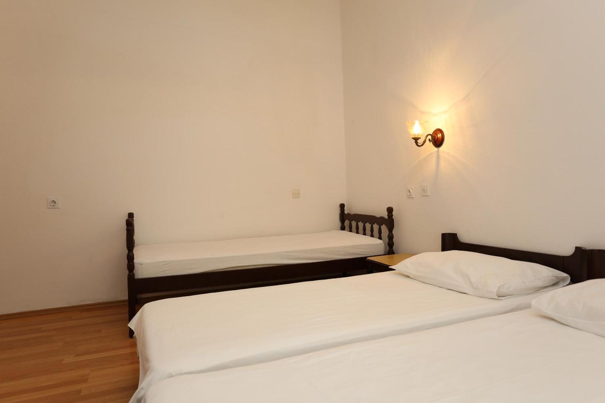 Apartments By The Sea Luka Dubrava, Peljesac - 284 Janjina Room photo