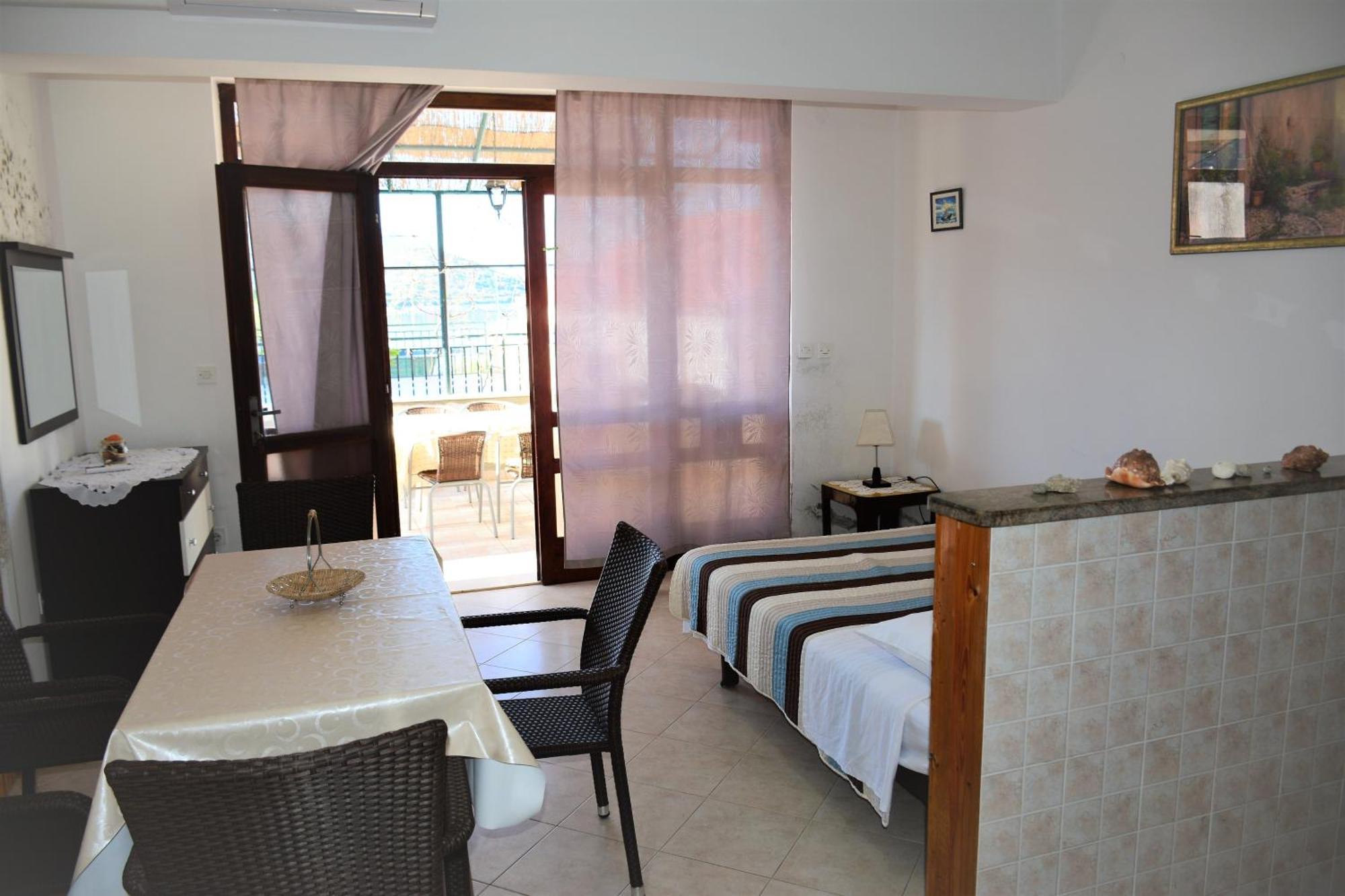Apartments By The Sea Luka Dubrava, Peljesac - 284 Janjina Room photo